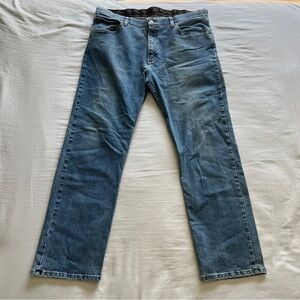 Wrangler Men's 36x30 Straight Leg Relaxed Fit Dark Blue Wash Denim Fall